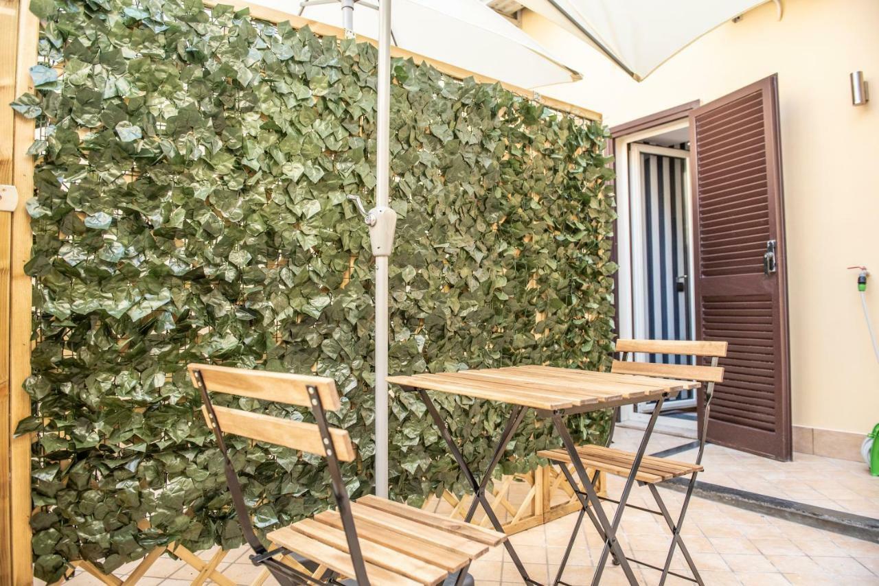 Petrucci B&B ナポリ エクステリア 写真